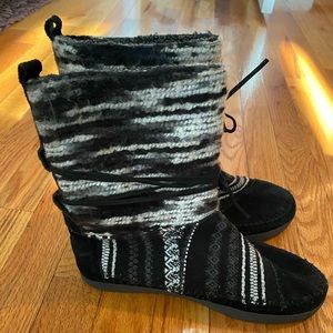 Toms Boots size 8